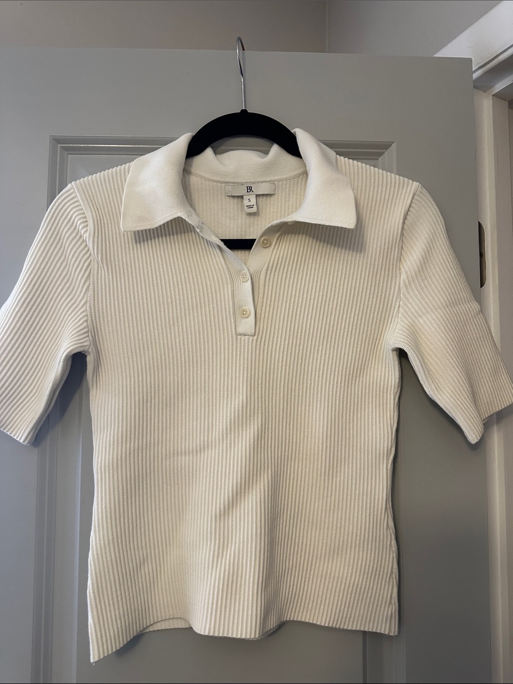 Banana Republic White Ribbed Polo Short Sleeve Top
